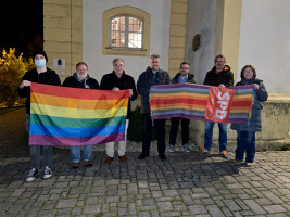 Flagge zu zeigen gegen Homophobie!