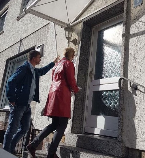 Von Tür zu Tür
